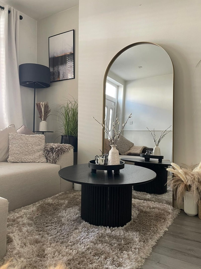 Ribbed coffee table